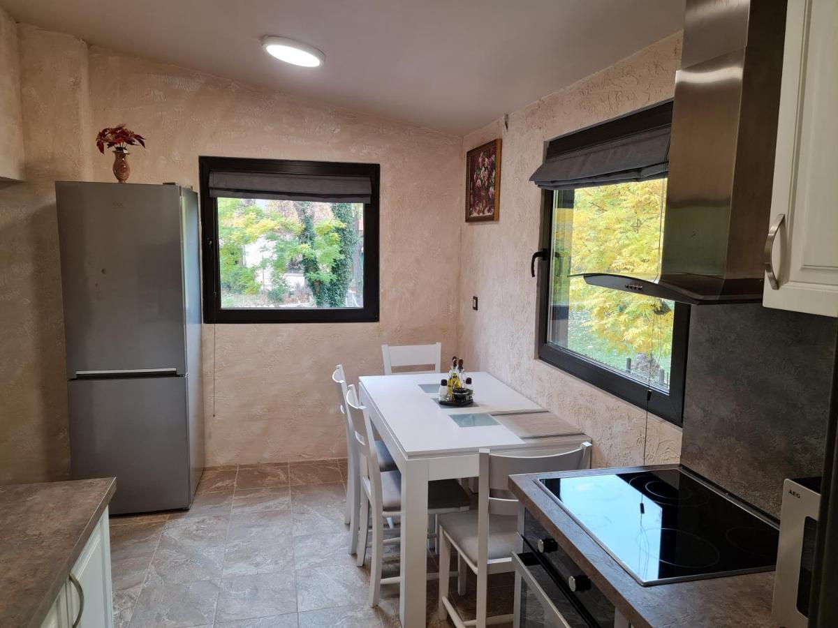 Sliven Grande Spa Deluxe Studios מראה חיצוני תמונה