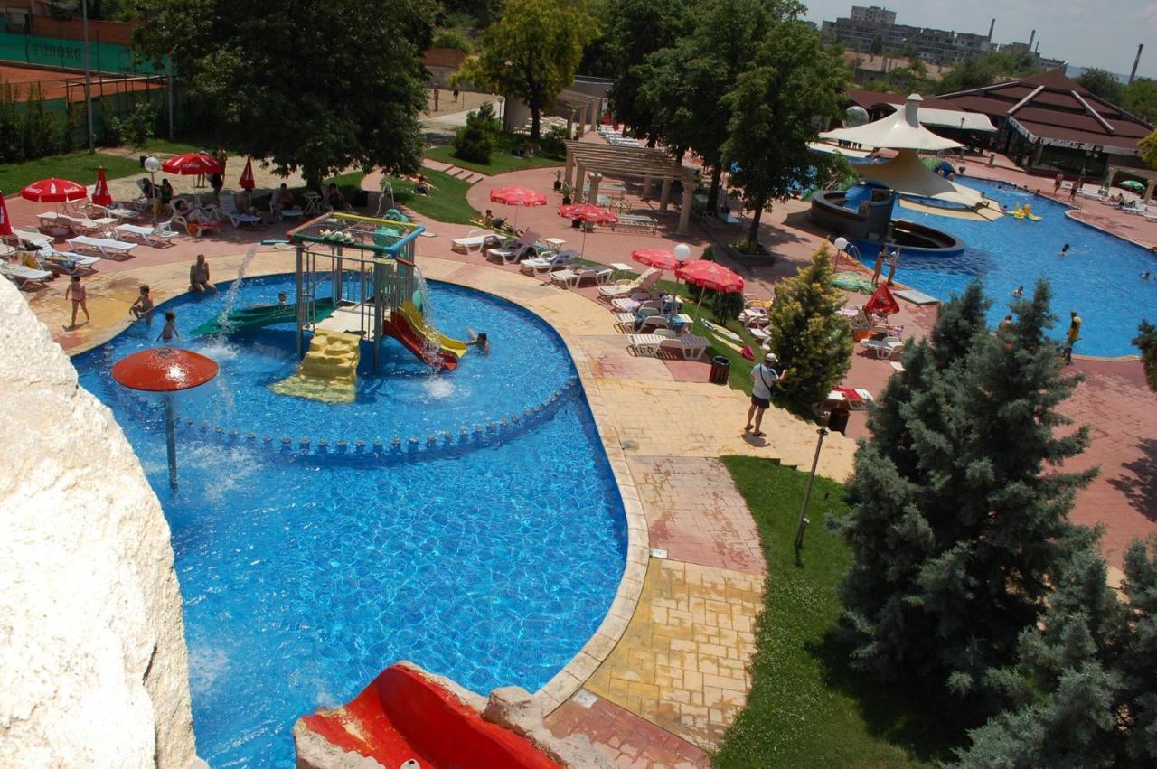 Sliven Grande Spa Deluxe Studios מראה חיצוני תמונה