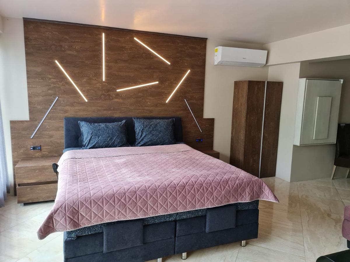 Sliven Grande Spa Deluxe Studios מראה חיצוני תמונה